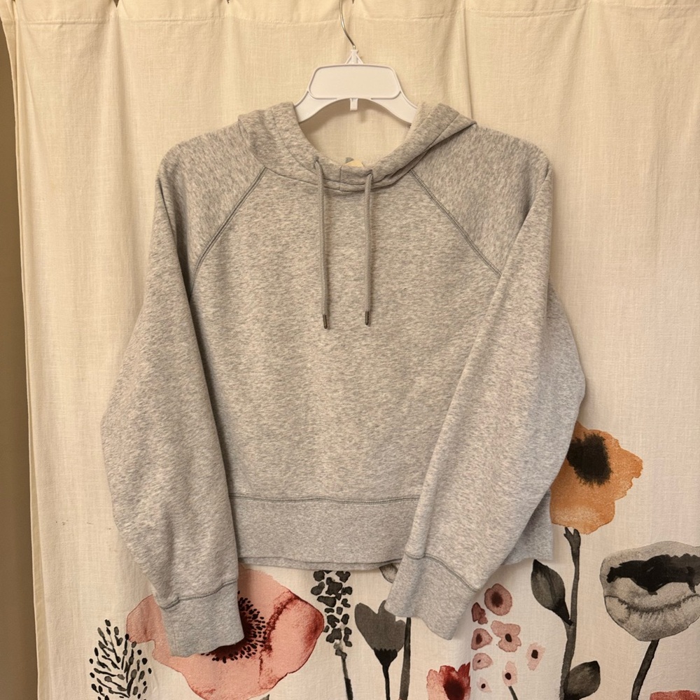 Universal Thread Light Gray Women's Hoodie Sweater